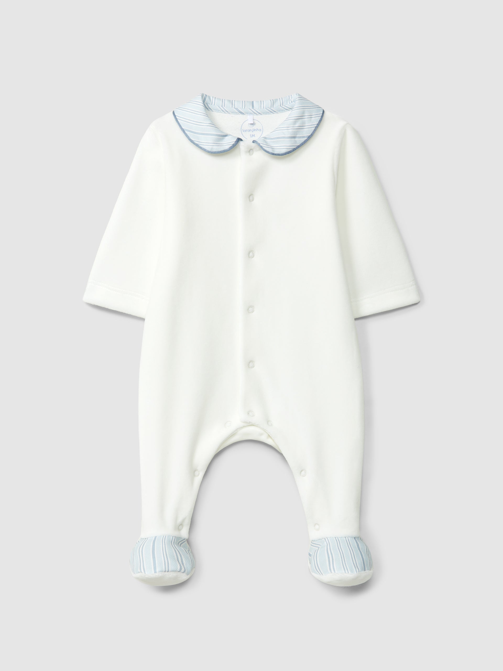 Babygrow branco com gola redonda da Laranjinha