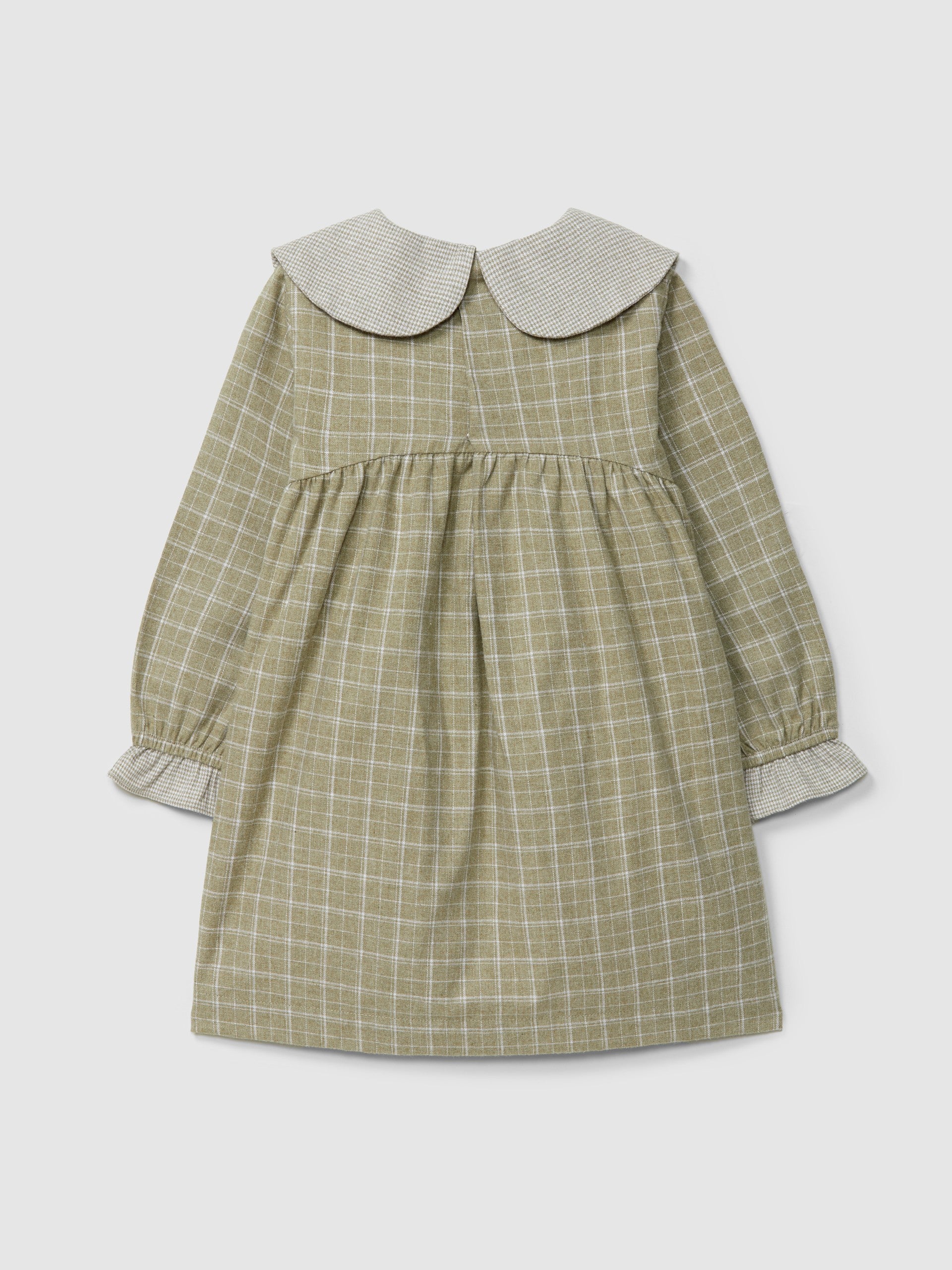 Vestido xadrez e micro-vichy verde caqui da Laranjinha