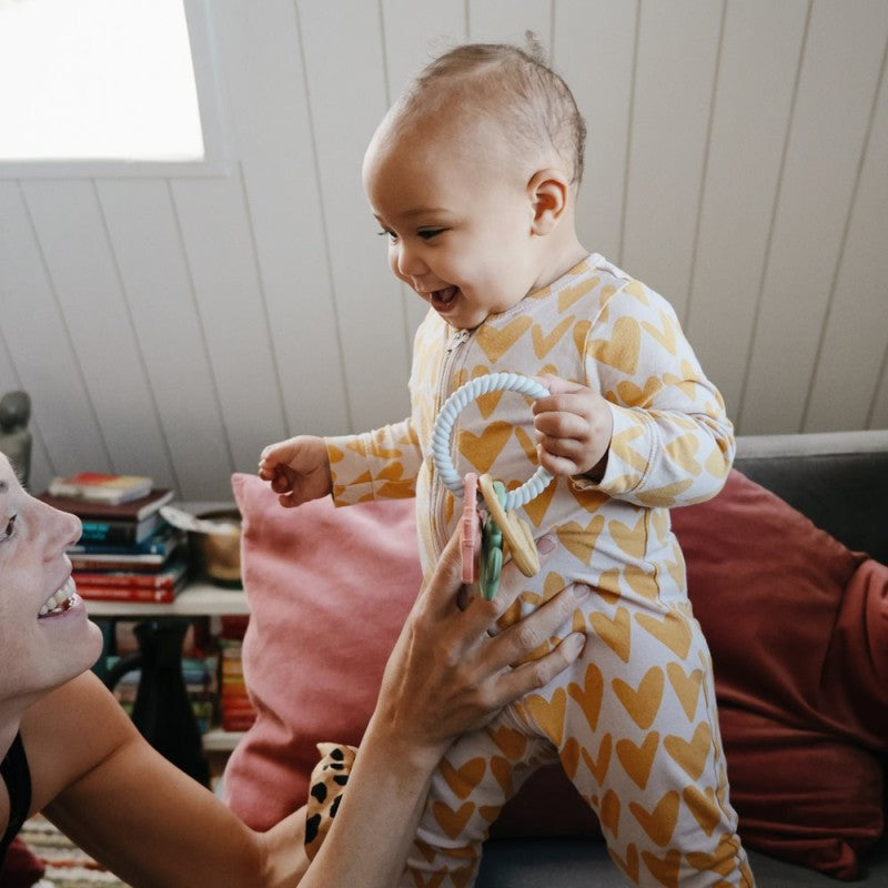 Mordedor silicone da Mushie "Western"